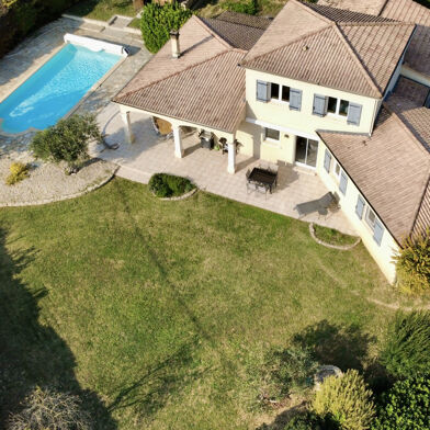 Maison 6 pièces 399000 €