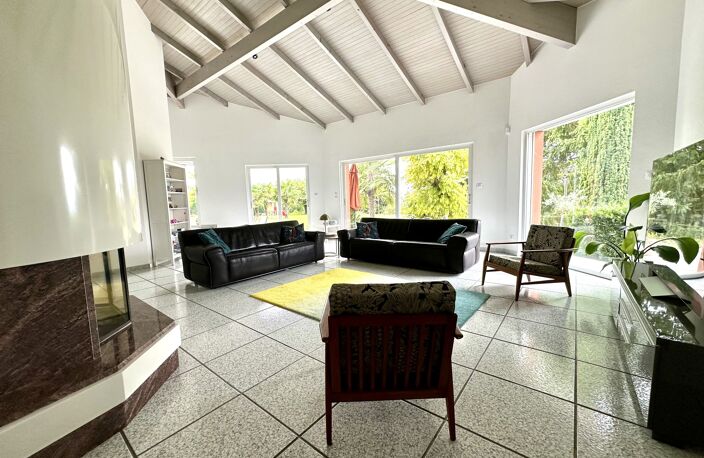 Vente maison 8 pièces 237 m² Mulhouse (68100) — photo 4