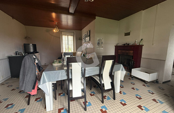 MAISON - 4 PIECES - 116 M² - A VENDRE - LE CHAMP SAINT PERE — photo 2