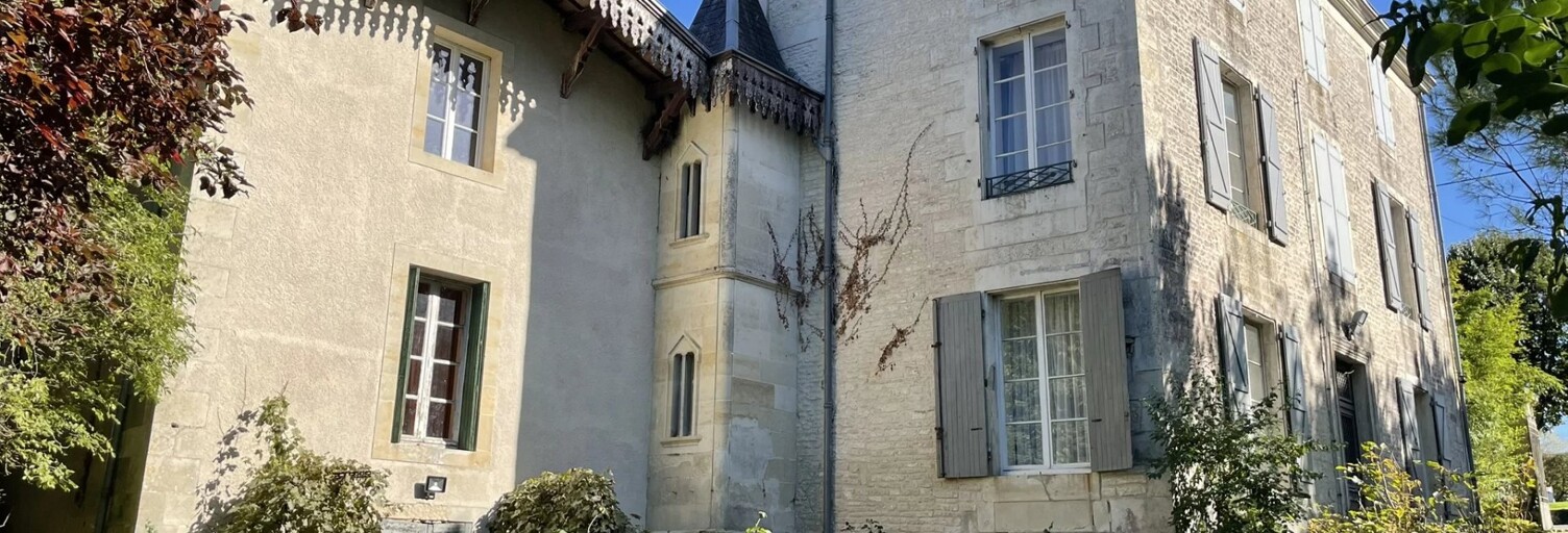 Maison 8 Pièces 337 m² à vendre à Niort (79000)