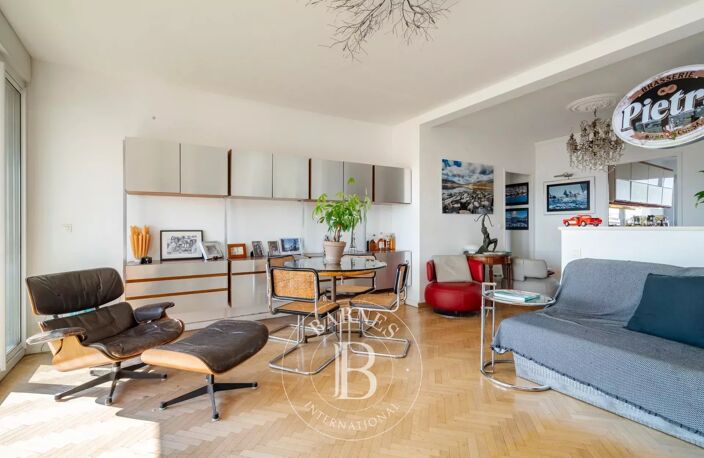 Vente Appartement Traversant - 13008 Marseille - 85m2 - Vue déga — photo 3