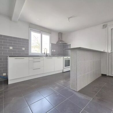 Maison 3 pièces 650 €