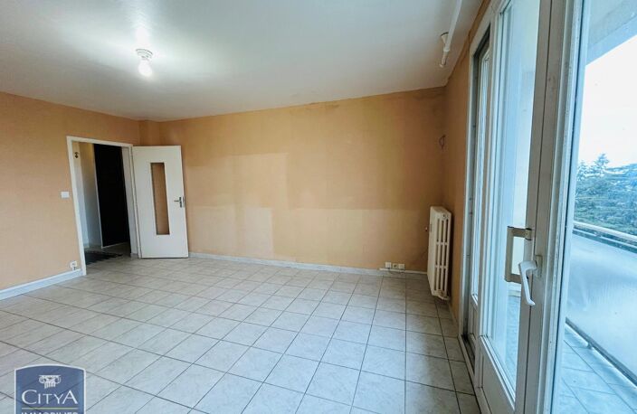 Vente appartement 3 pièces 65 m² Châteauroux (36000) — photo 3