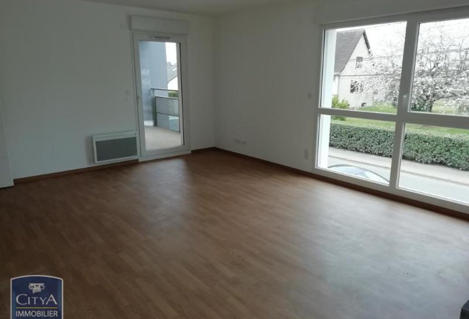 Location appartement 3 pièces 59 m² à Tours (37100) — photo 1