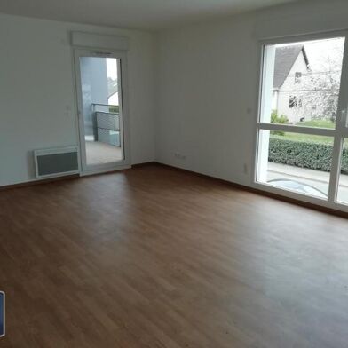 Appartement 3 pièces 760 €
