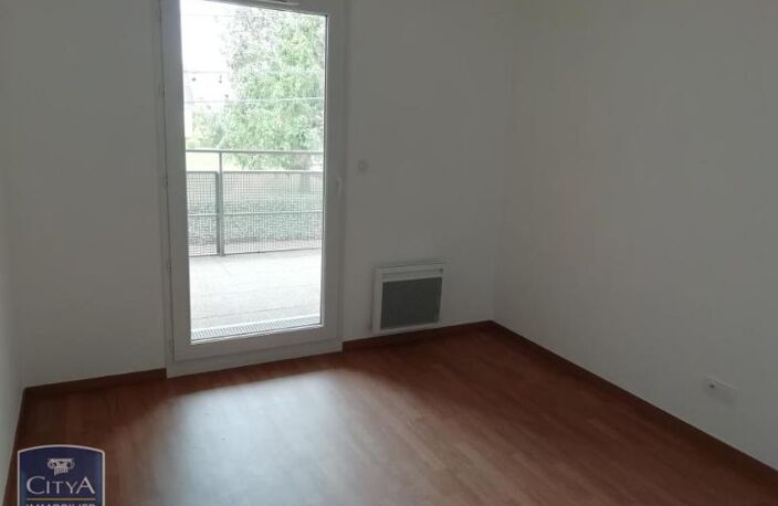 Location appartement 3 pièces 59 m² à Tours (37100) — photo 3