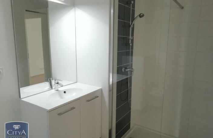Location appartement 3 pièces 59 m² à Tours (37100) — photo 5