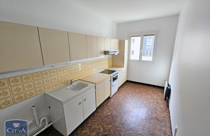 Location appartement 2 pièces 57 m² à Tours (37000) — photo 3