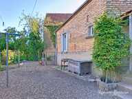 IMMEUBLE 5 LOGEMENTS ET UNE MAISON 72300 LA CHAPELLE D ALIGNE — photo 3