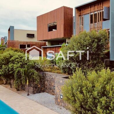 Appartement 4 pièces 322400 €