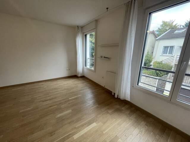 Charmant studio au coeur de Meudon — photo du bien