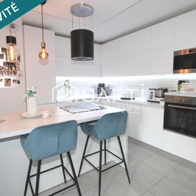 Appartement 3 pièces 258000 €