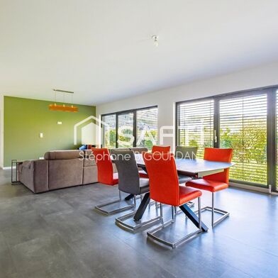 Maison 5 pièces 425000 €