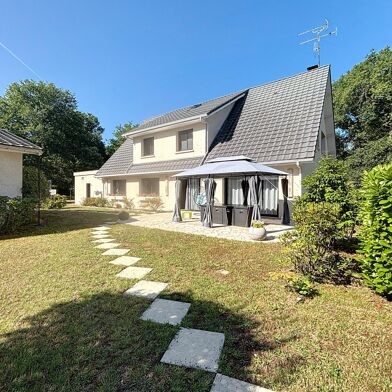 Maison 7 pièces 845000 €