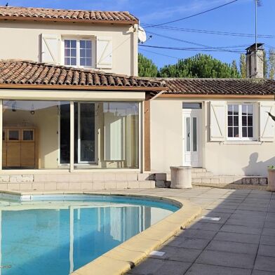 Maison 6 pièces 220000 €
