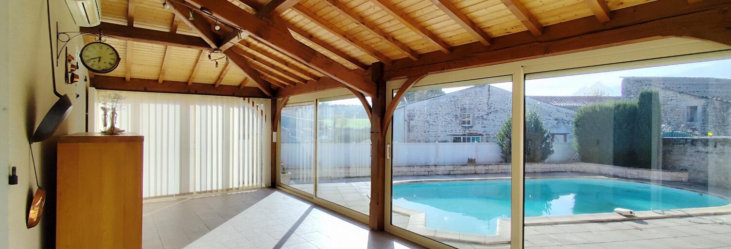 Maison 6 Pièces 140 m² à vendre à Grandjean (17350)