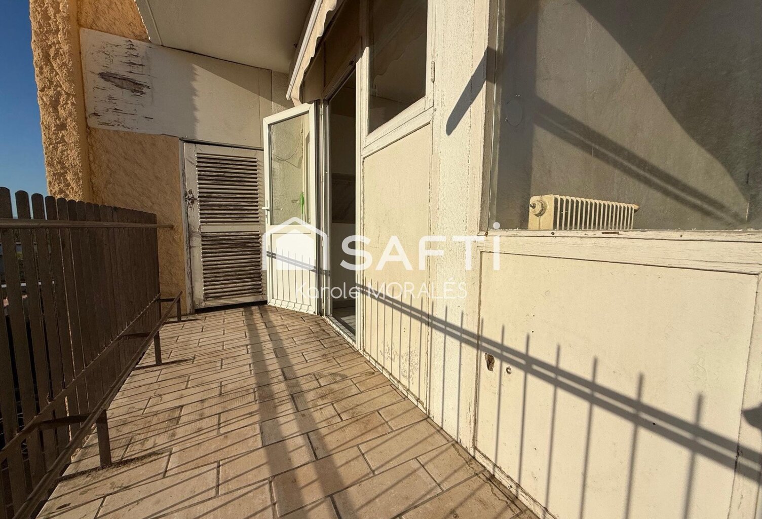 PERPIGNAN, APPT T4 AVEC BALCON DANS RESIDENCE AVEC STATIONNEMENTS — photo 1