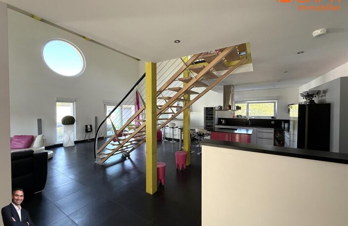 Superbe maison de 5 pièces sur 6,21 ares de terrain ! — photo 3