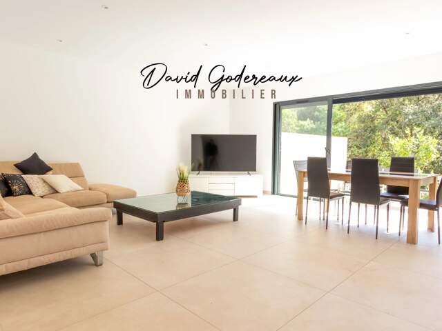 Maison jumelée 4 chambres + piscine - Boulouris Saint-Raphaël 2022 - 750000€ — photo du bien