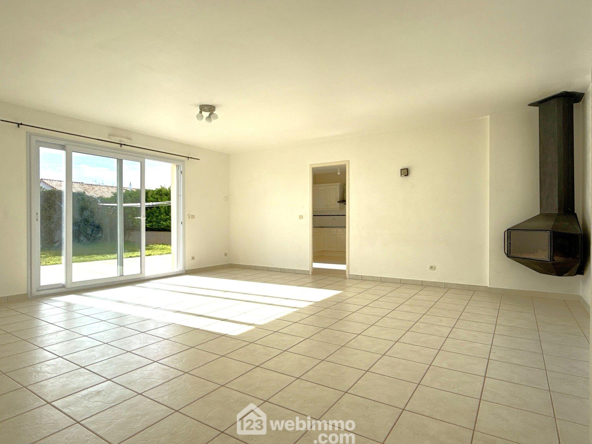 Photo Maison - 115m² - Quinçay image 3/4