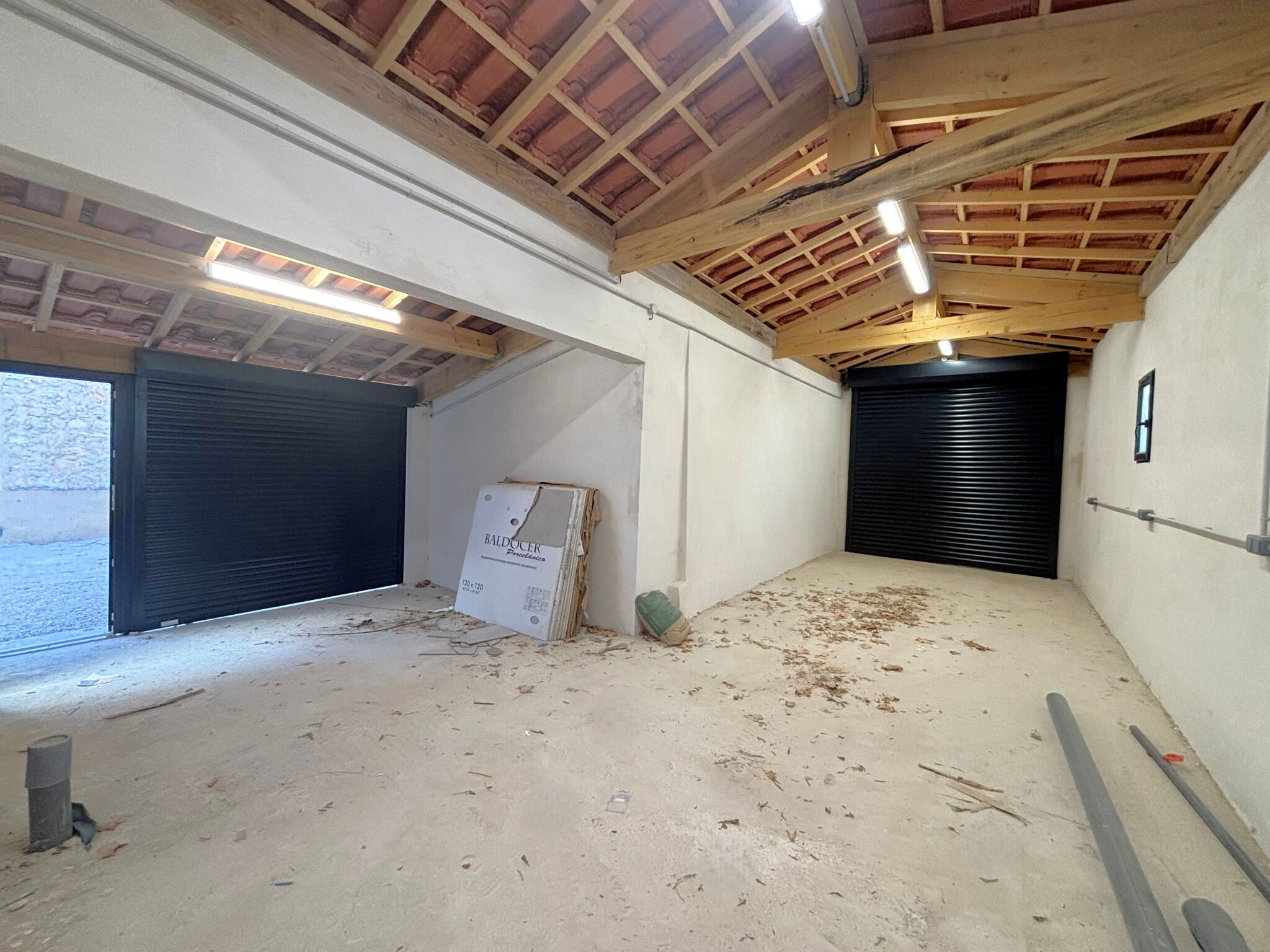 Local d'activit&eacute;s  à louer Gémenos 13420