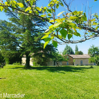 Maison 8 pièces 318000 €