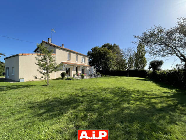Maison 6 pièces 170 m² à Sèvremont — photo du bien