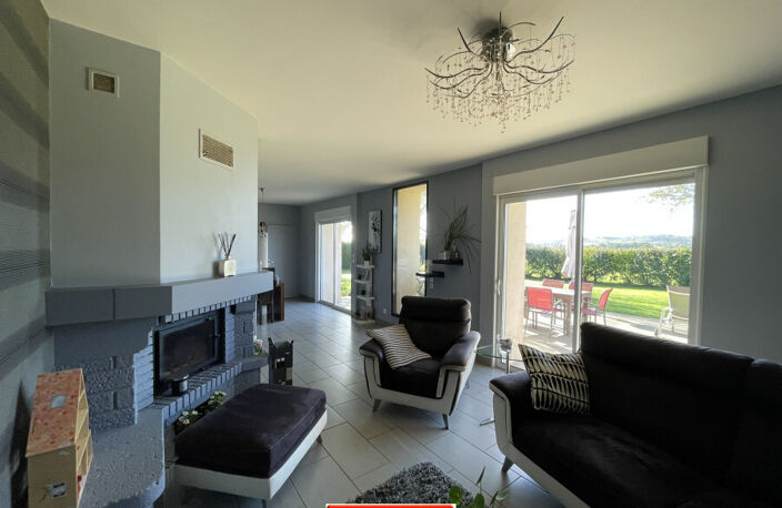 Vente maison 6 pièces 170 m² Sèvremont (85700) — photo 3