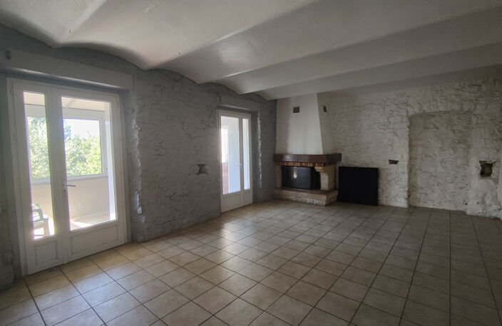 Maison avec terrain et studio indépendant Aubenas — photo 4