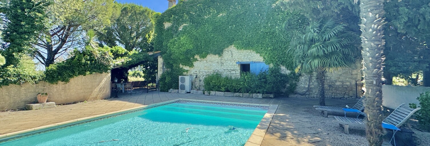 Maison 10 Pièces 400 m² à vendre à Arles (13200)
