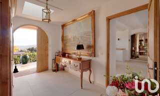 Maison 6 Pièces 188 m² à vendre à Tourrettes (83440)