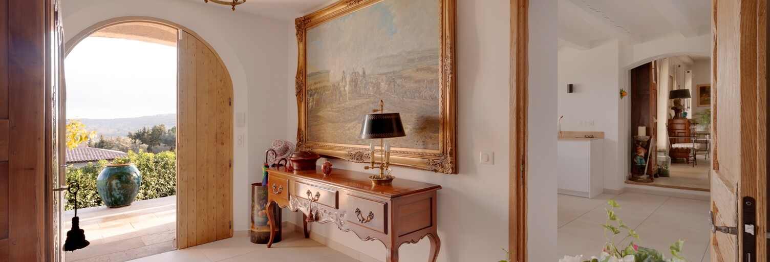 Maison 6 Pièces 188 m² à vendre à Tourrettes (83440)