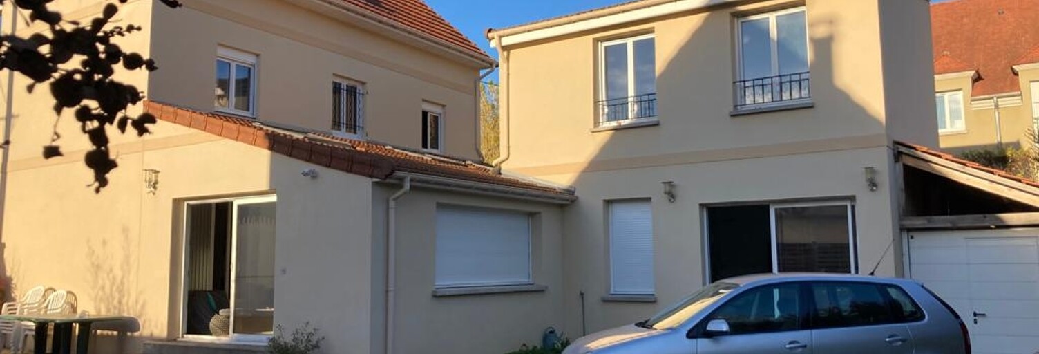 Maison 9 Pièces 210 m² à vendre à Brie-Comte-Robert (77170)