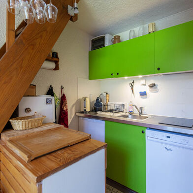 Appartement 3 pièces 176480 €