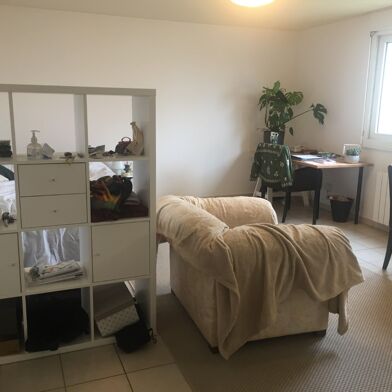 Appartement 1 pièces 590 €