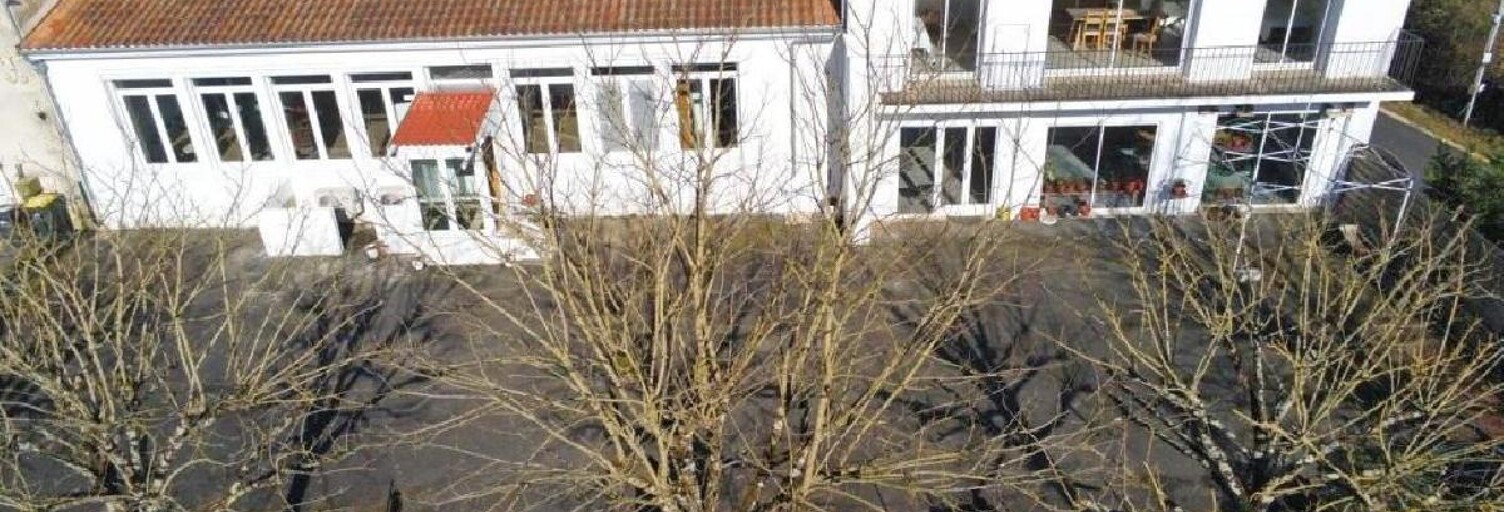 Maison 6 Pièces 205 m² à vendre à Charroux (86250)