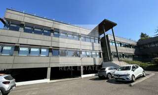Bureau  444 m² à louer à Sainte-Foy-lès-Lyon (69110)