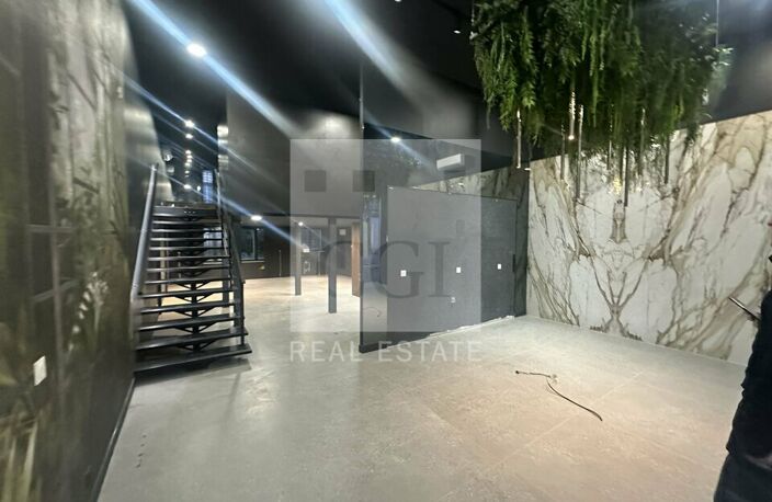BUREAUX / LOCAL COMMERCIAL à LOUER — photo 3
