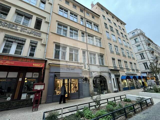 BUREAUX à LOUER — photo du bien