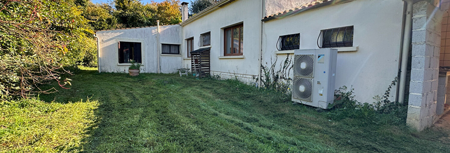 Maison 4 Pièces 134 m² à vendre à Bois (17240)