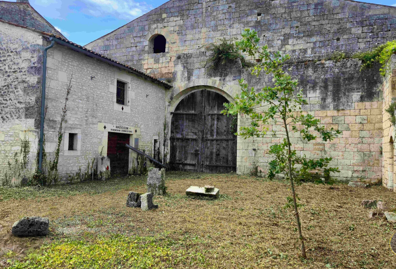 Ancienne Eglise — photo 1