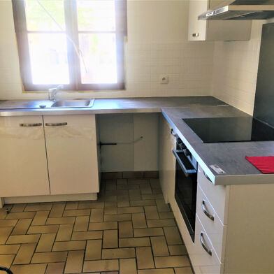 Maison 3 pièces 641 €