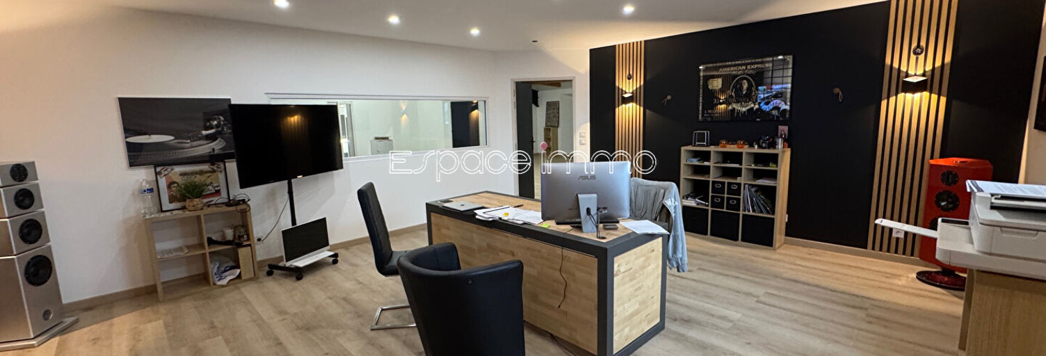 Commerce  635 m² à vendre à Pissy-Pôville (76360)