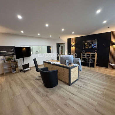 Commerce  599000 €