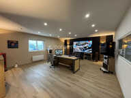 MURS COMMERCIAUX ENTIEREMENT RENOVES - BARENTIN - 635.89 m² — photo 4