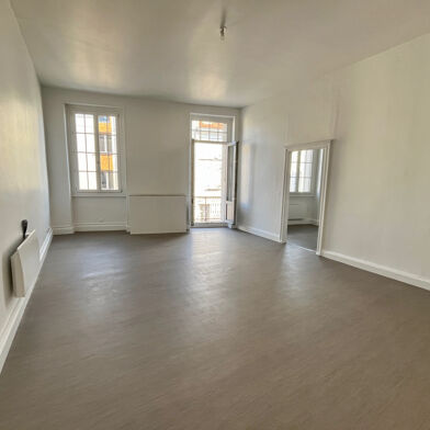 Appartement 2 pièces 410 €