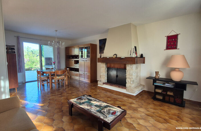 Maison de plain-pied 94 m² à AUBIGNAN — photo 2