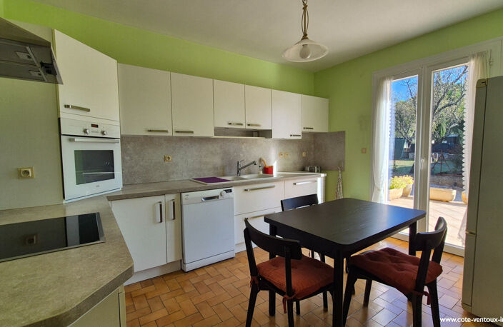 Maison de plain-pied 94 m² à AUBIGNAN — photo 4