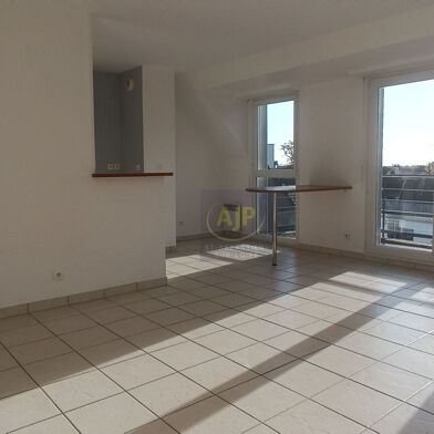 Appartement 3 pièces 234520 €