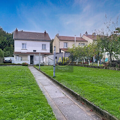 Maison 3 pièces 267875 €